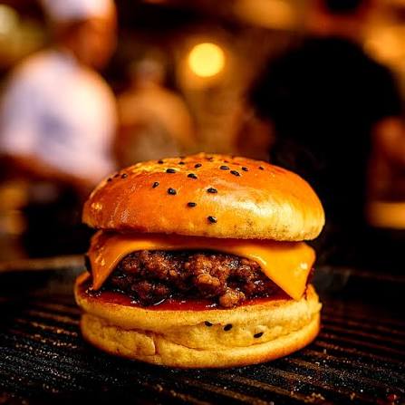 Cara Menikmati Burger sebagai Pilihan Makanan Praktis Sehari Hari